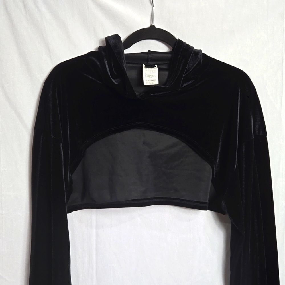 🖤5/$20🖤 SHEIN.. black cropped top..